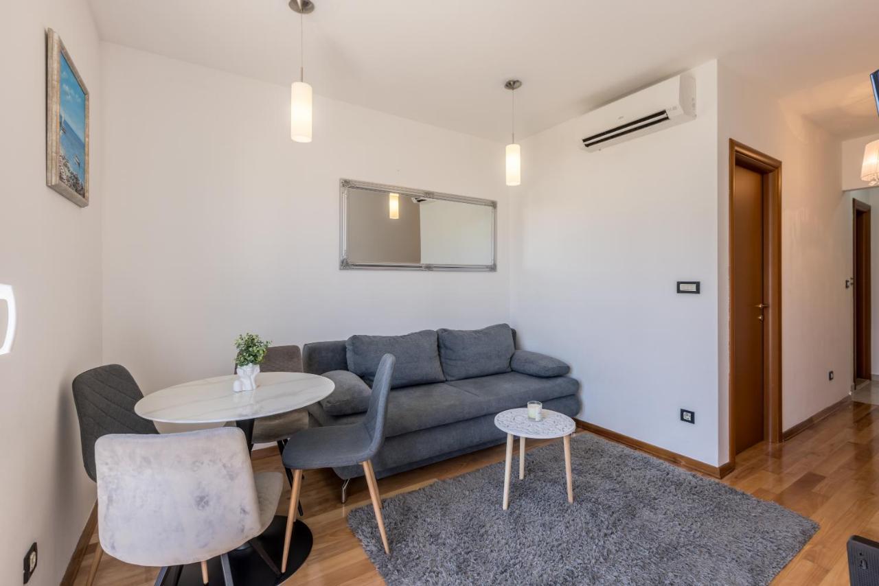 Apartment Split Karoglan Eksteriør billede